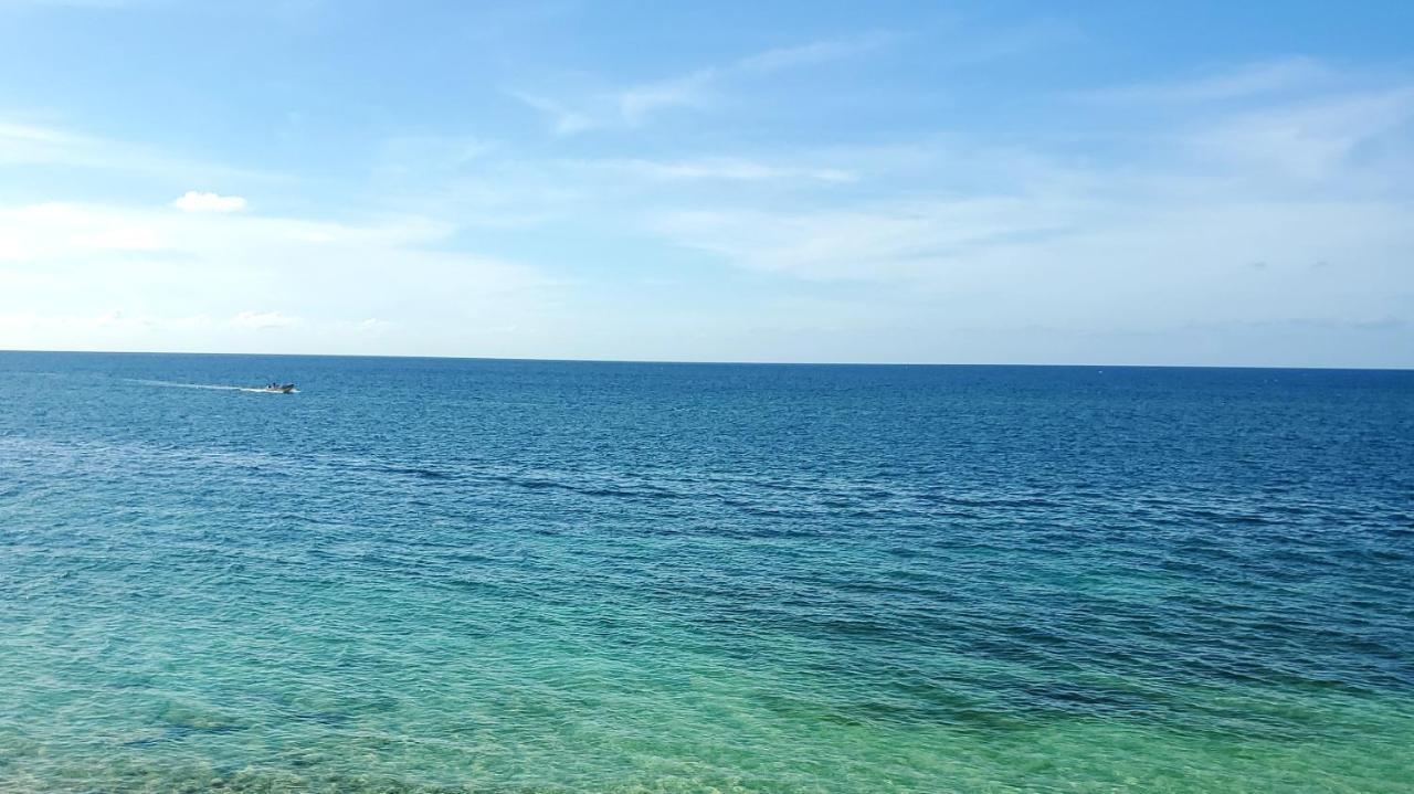 Evelin'S On The Beach Montego Bay Exterior foto