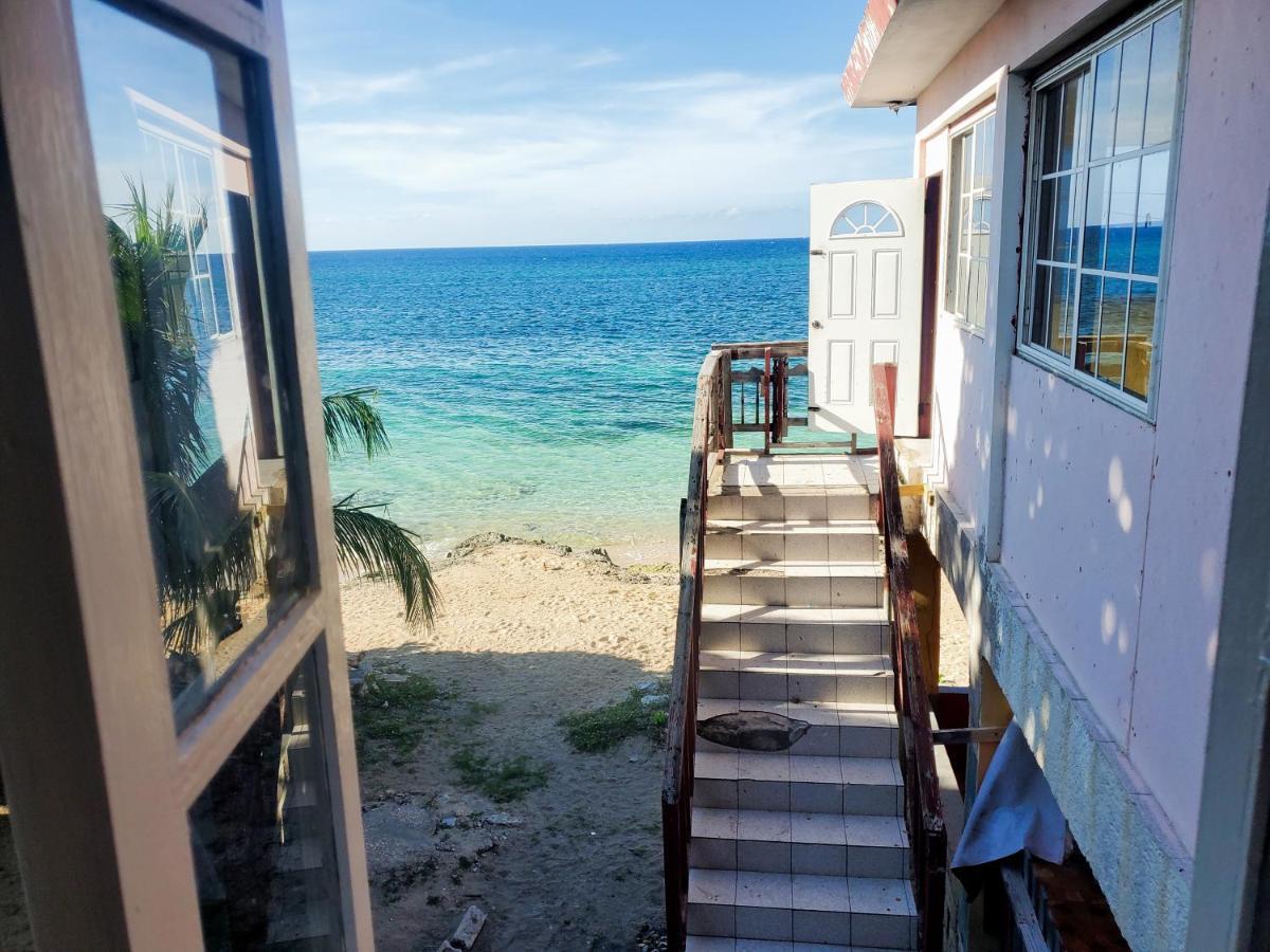 Evelin'S On The Beach Montego Bay Exterior foto